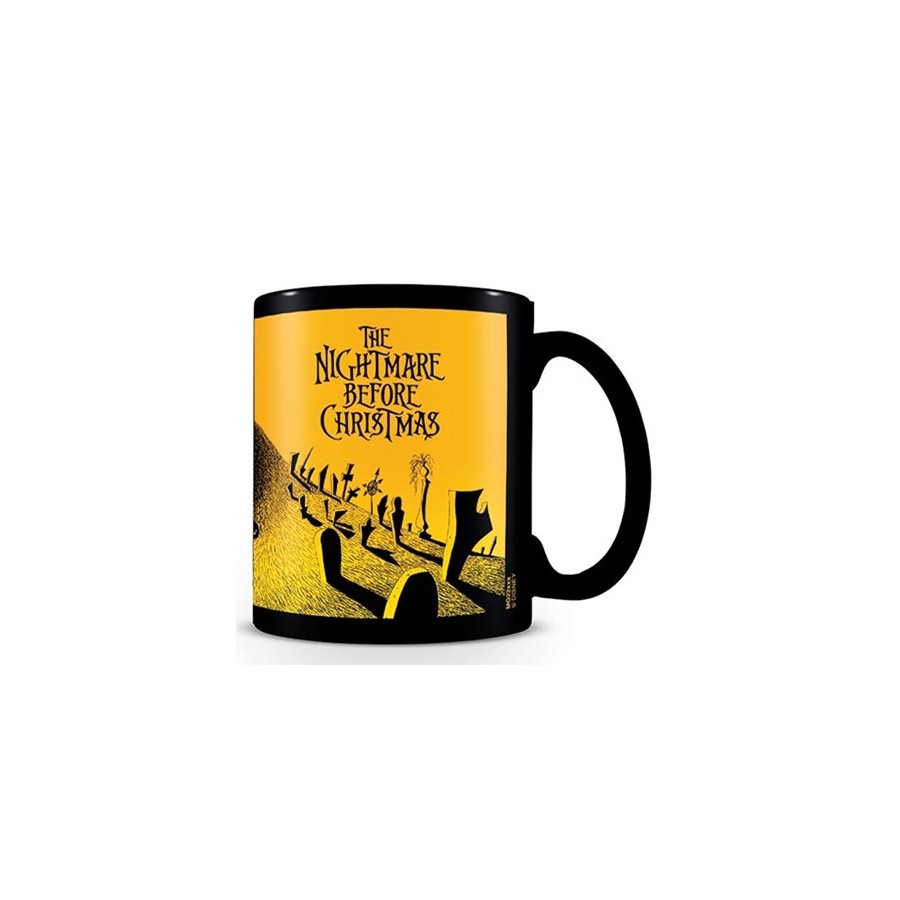 17925-TAZA TERMICA ESCENA DEL CEMENTERIO 315 ML PYRAMID INTERNATIONAL REDSTRING SCMG24622
