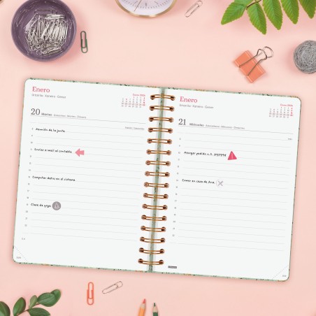 30549-AGENDA 2026 YOU E10 155X212MM DIA PAGINA TRIGO FINOCAM 760063026